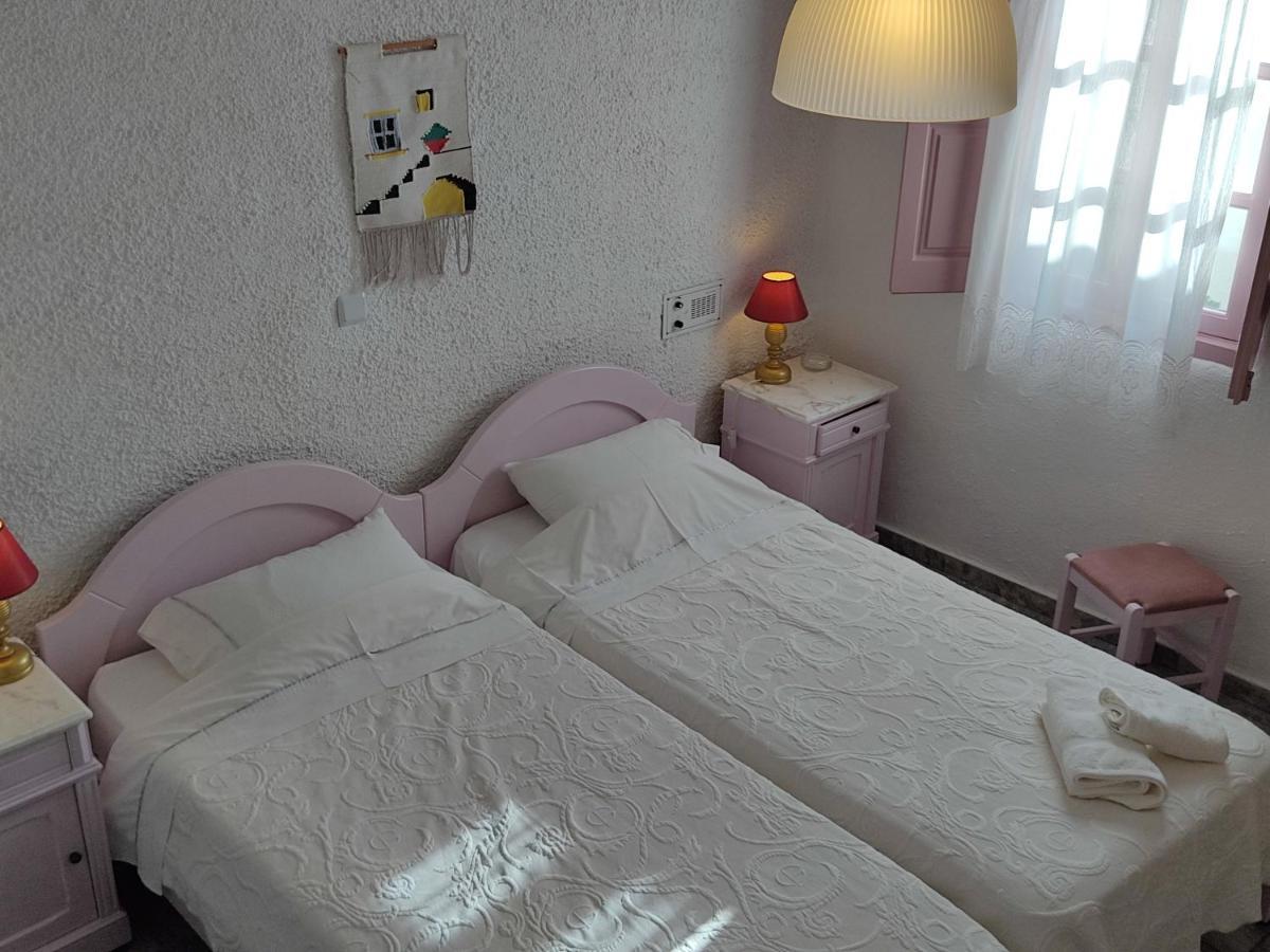Porto Sikinos Hotel Alopronia Esterno foto