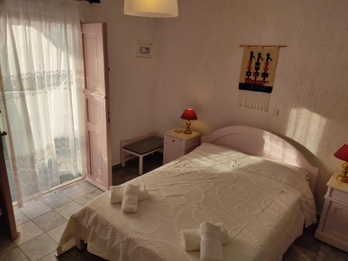 Porto Sikinos Hotel Alopronia Esterno foto