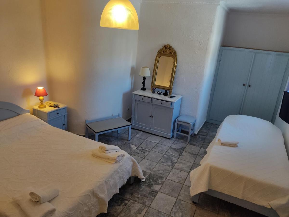 Porto Sikinos Hotel Alopronia Esterno foto