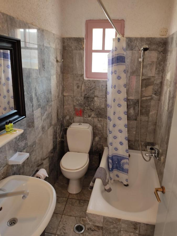 Porto Sikinos Hotel Alopronia Esterno foto